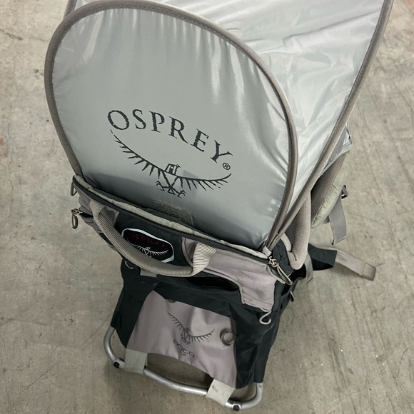 OSPREY Other - Osprey Gray and Black Men's Backpack